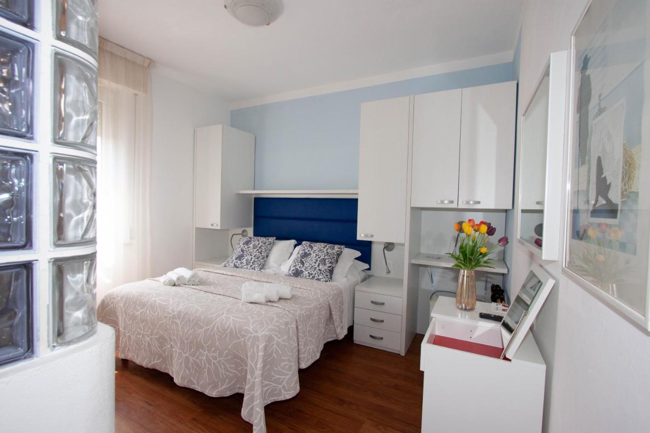 Hotel La Gioiosa Rimini Esterno foto