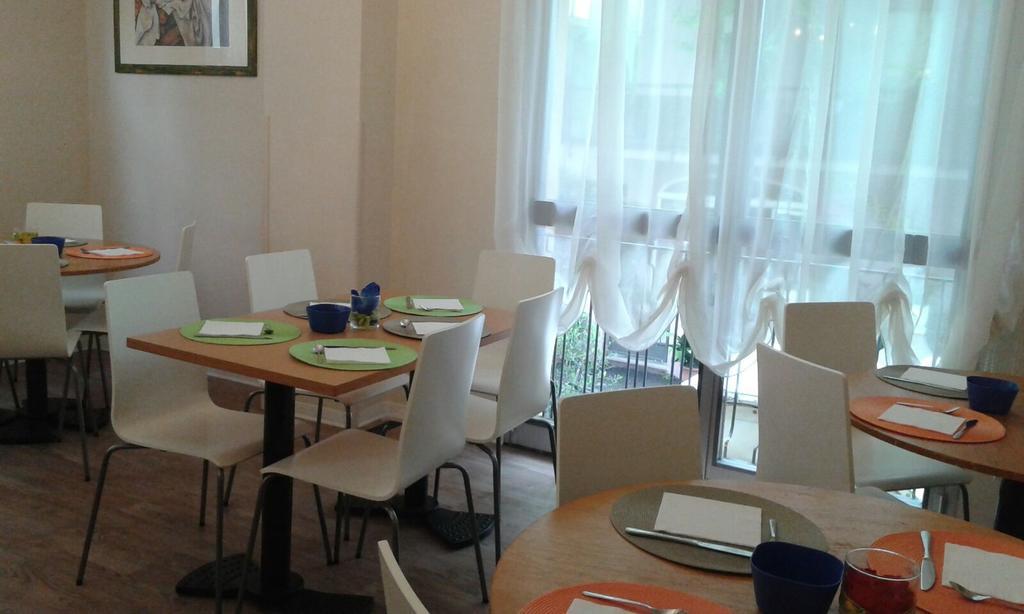 Hotel La Gioiosa Rimini Esterno foto